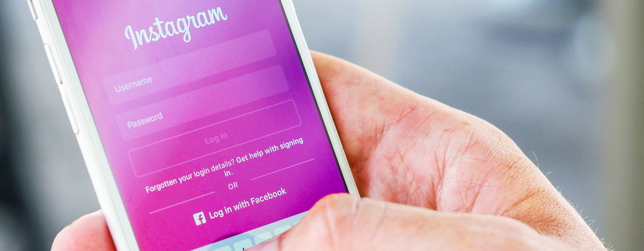 Catalyst+Agents+how+to+plan+a+successful+instagram+holiday+campaign copy.jpg