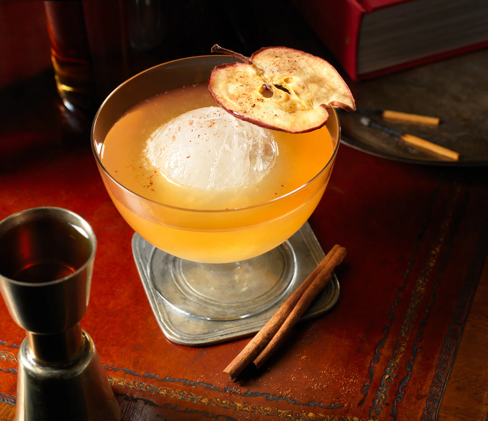 5551_Bourbon_AppleCider_Apple.jpg