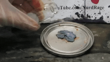 iodine with magnesium powder.gif