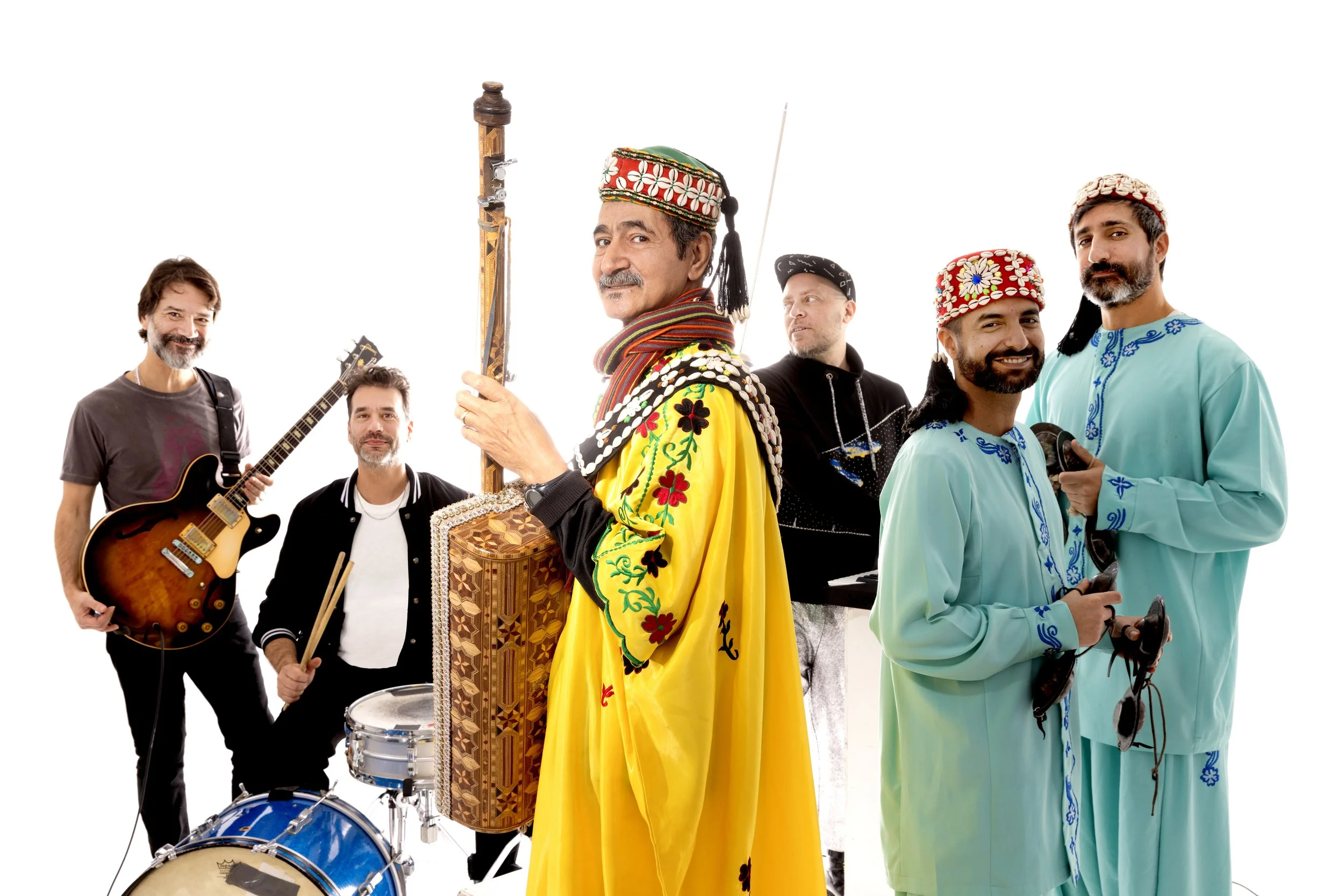 Saha Gnawa: Maalem Hassan Benjaafar / Daniel Freedman / Innov Gnawa / Jason Lindner / Guilherme Monteiro