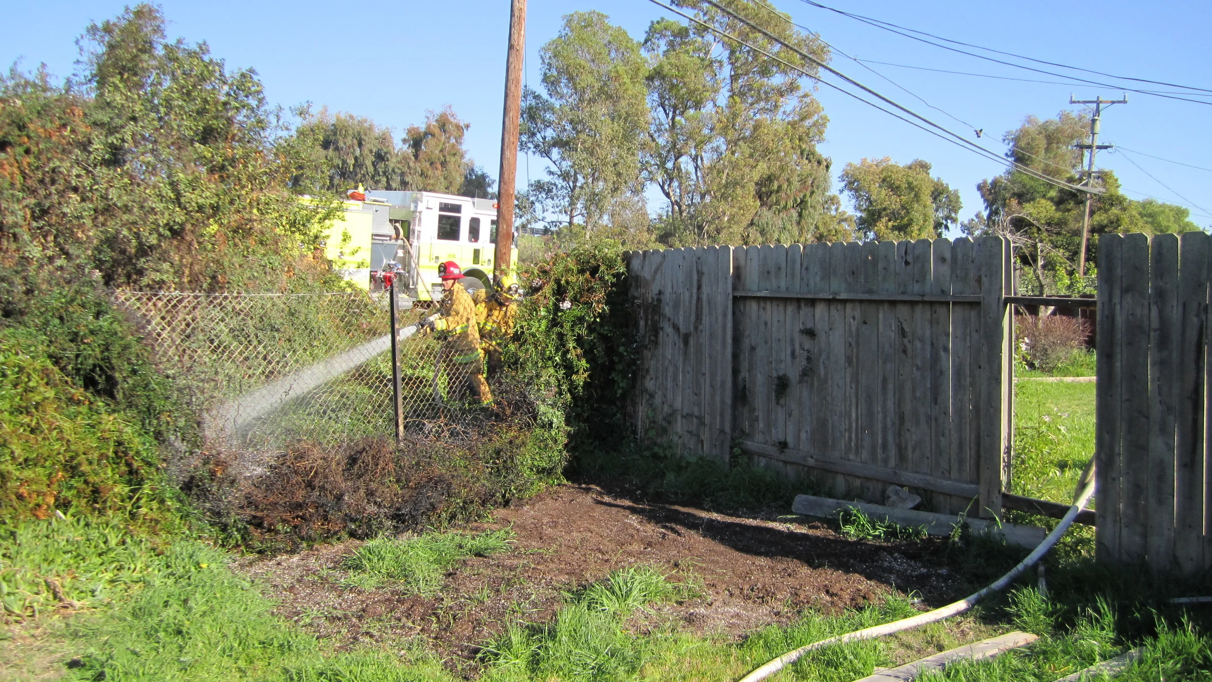 Fence003.JPG