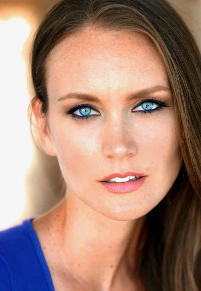 Stefanie Estes ACTOR - "KLIEA"