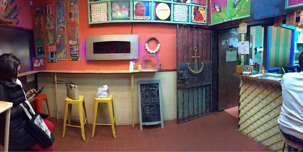LoLos Inside.jpg