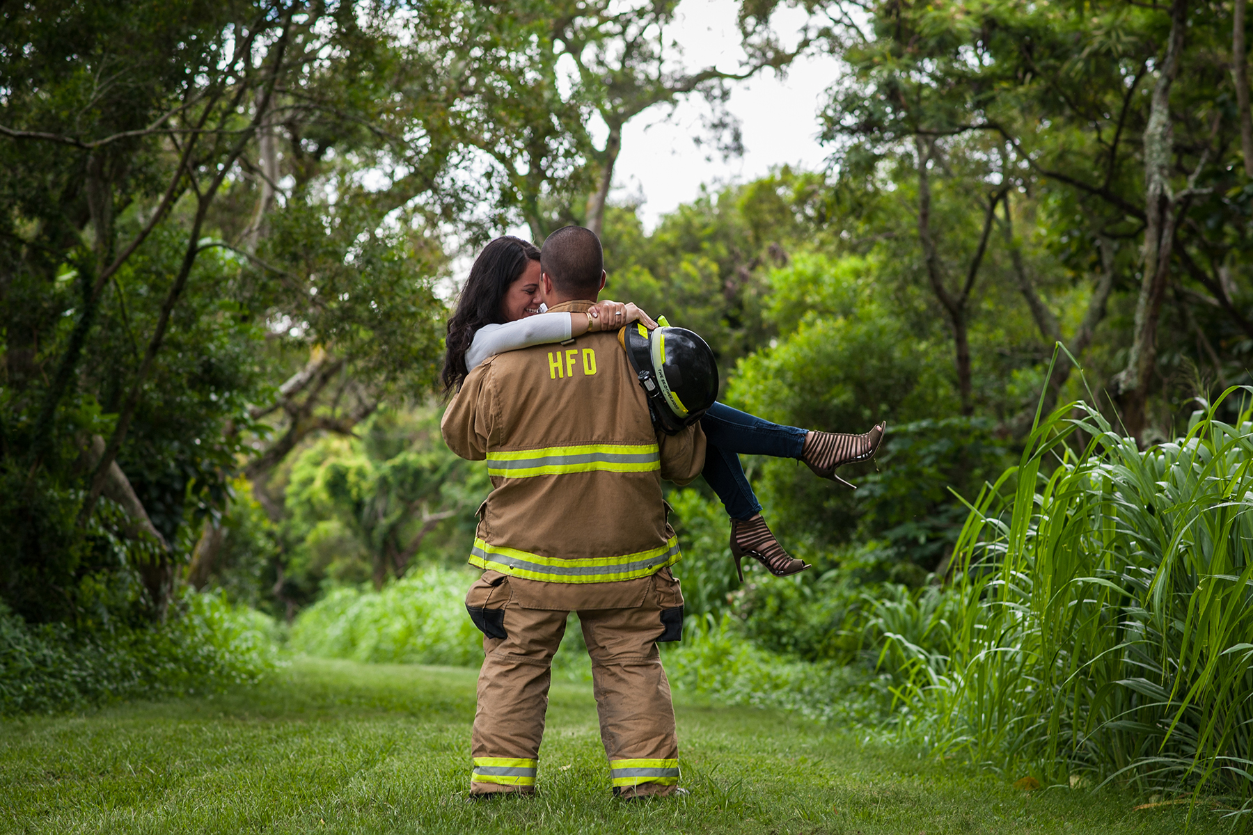 Hawaii Fire Fighter Love