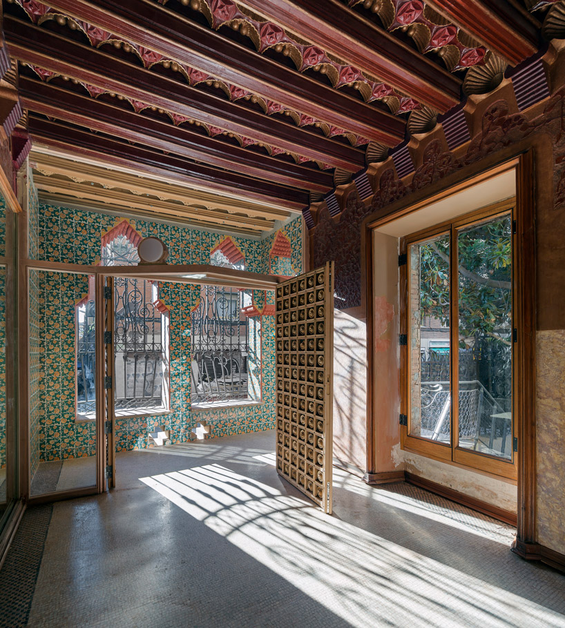 gaudi-casa-vicens6.jpg