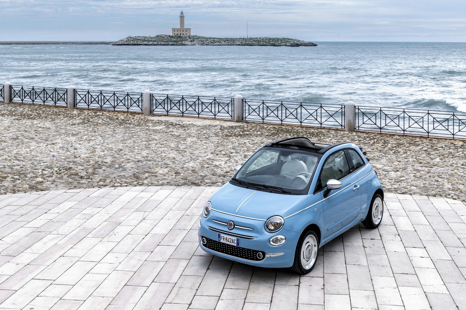 fiat500-spiaggina-6.jpg