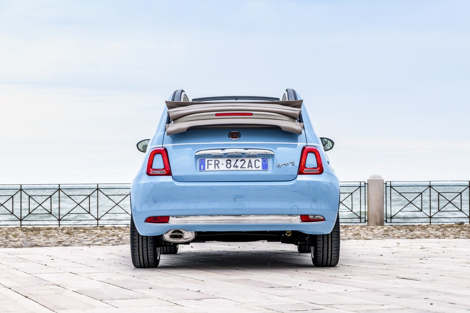 fiat500-spiaggina-3.jpg