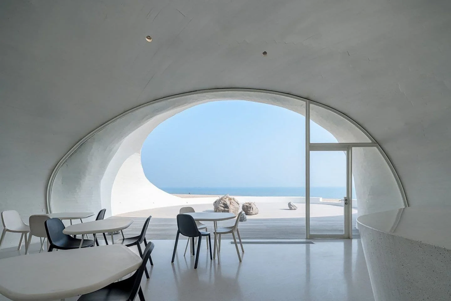 UCCA-Dune1.jpg