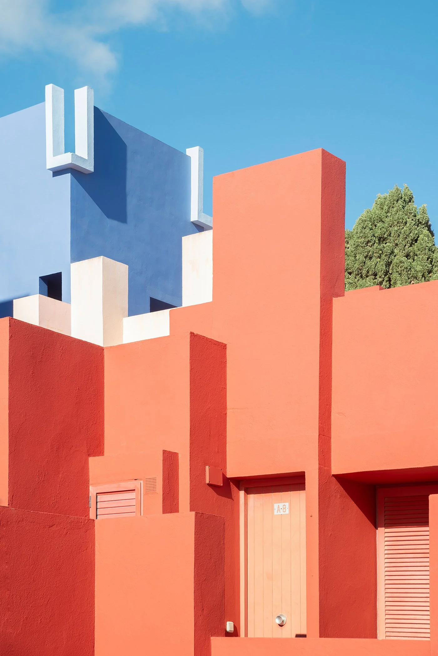The Beauty of Color and Shadow: A Look at Andrés Gallardo Albajar's Photography
