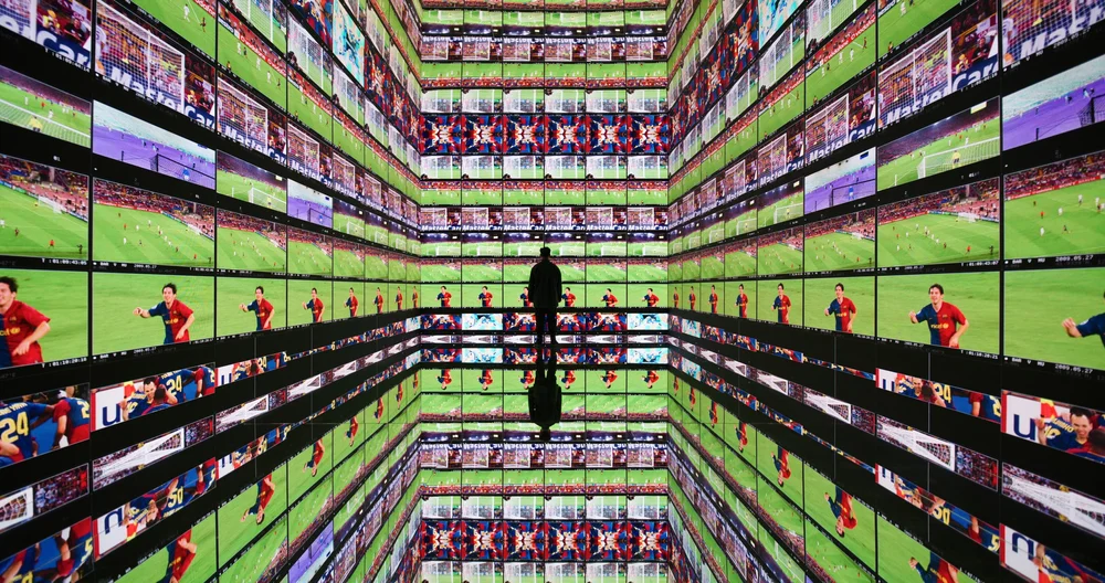 Baker Bleu’s refined industrial space by IF Architecture