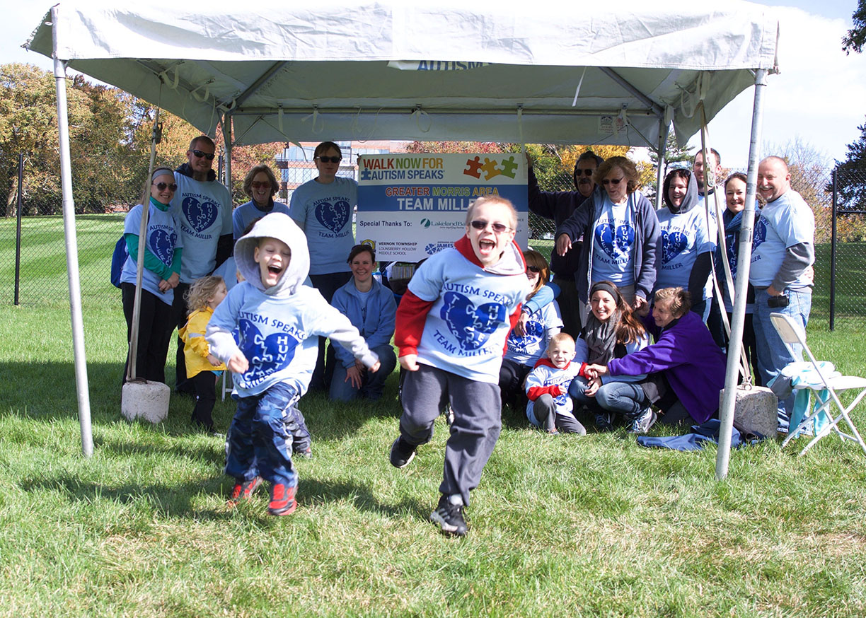 Austism Speaks family team blue tent.jpg