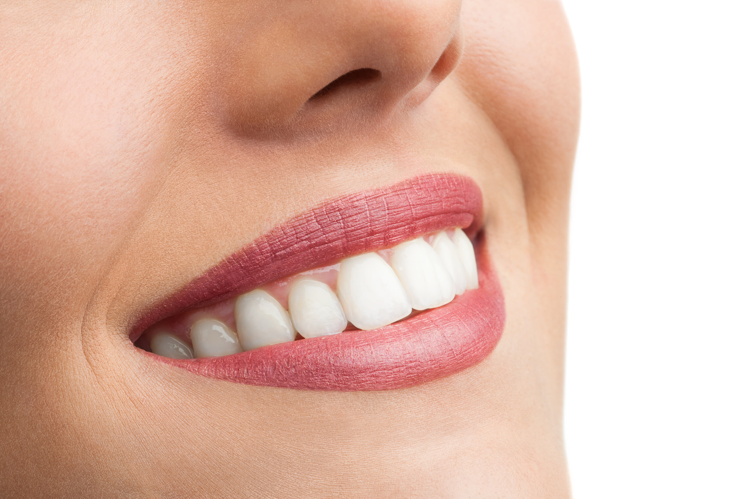 Correct the look of smaller-than-average-teeth