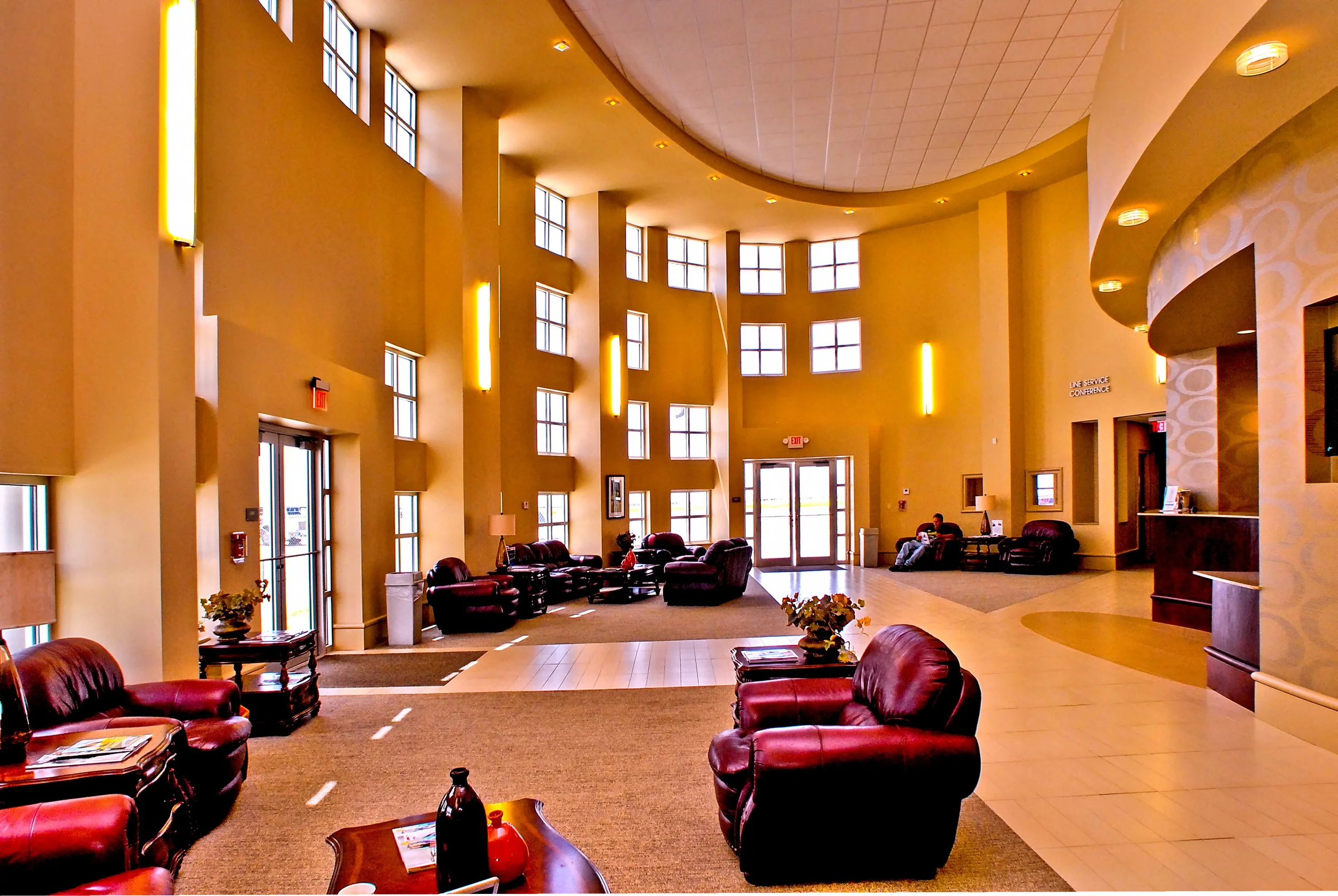 4- Interior Lobby - VLS_3969.jpg