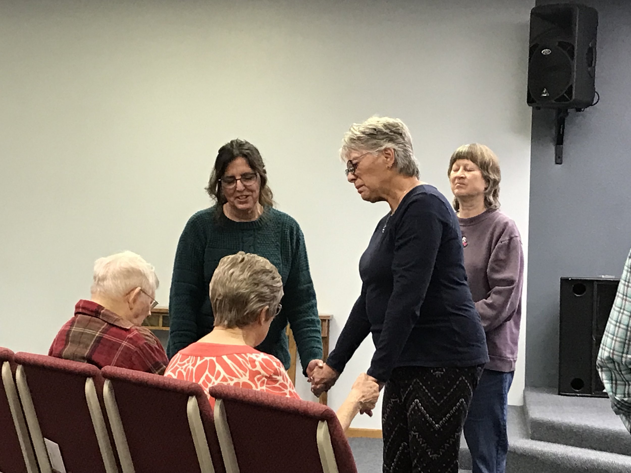 prayer, Annette and Donna, Susan with Dean and Ann.jpeg