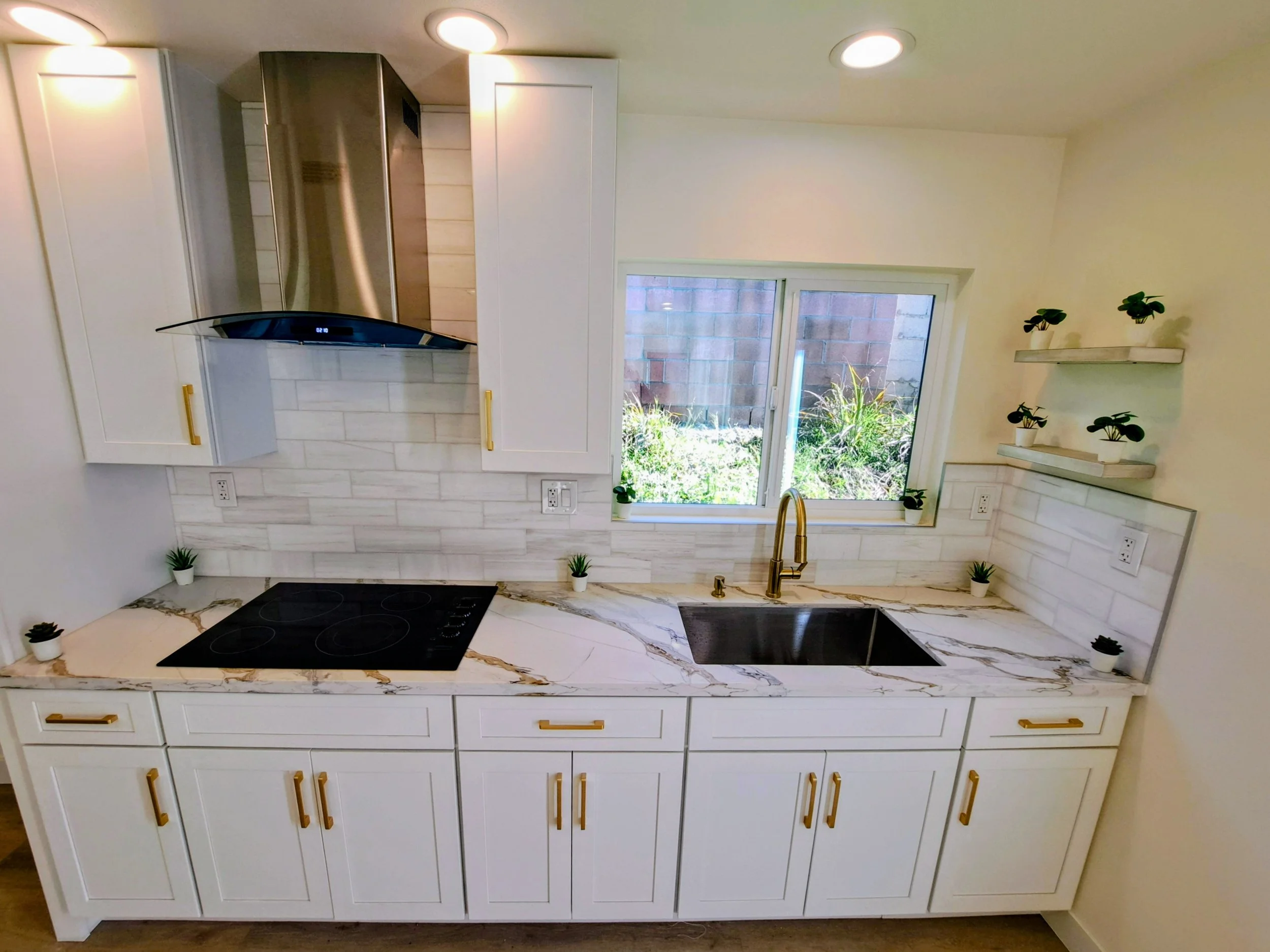 Bang ADU kitchen.jpg