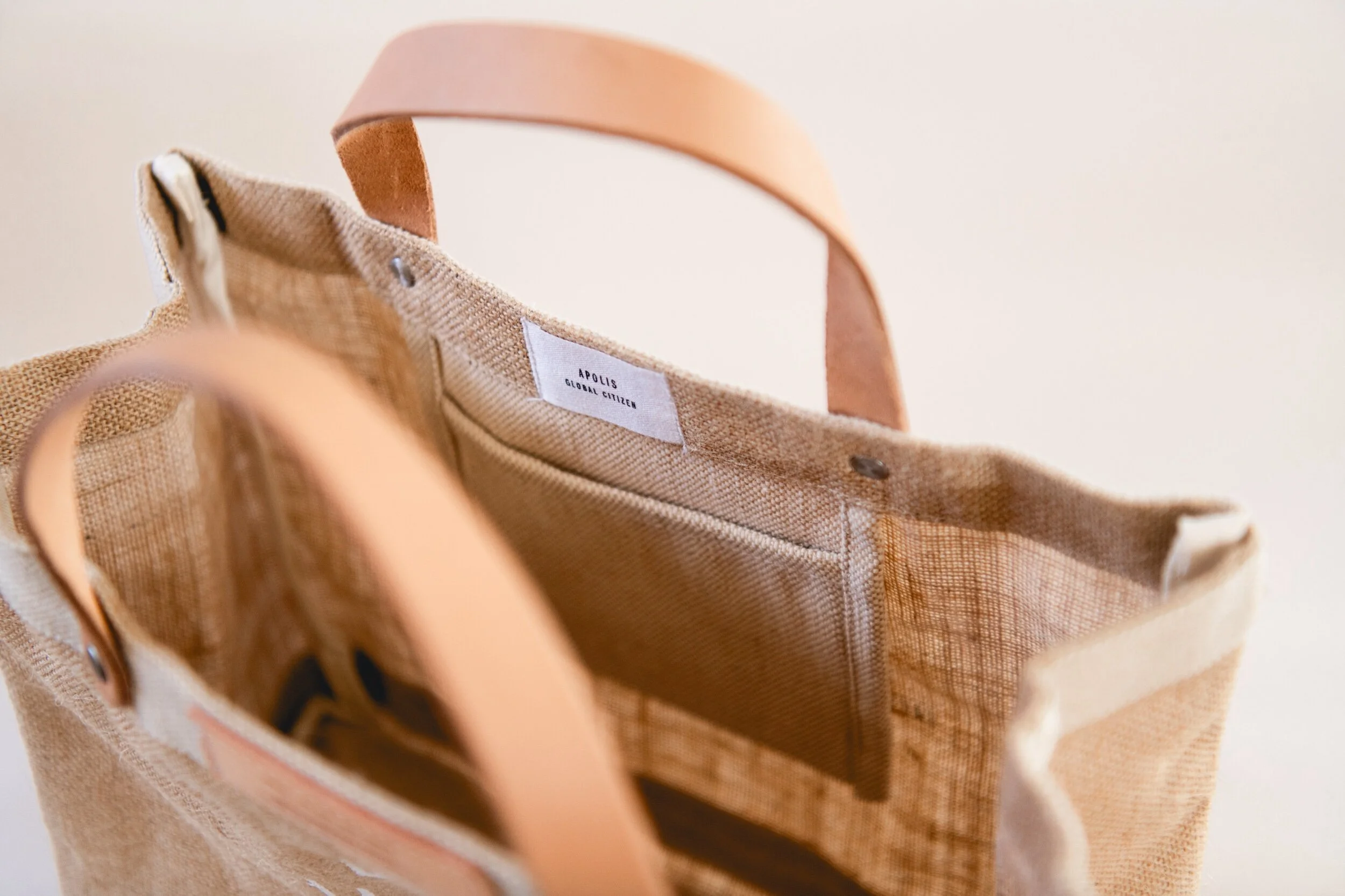 1D9E1082-12CF-4C73-A855-C6ED19B95FE6