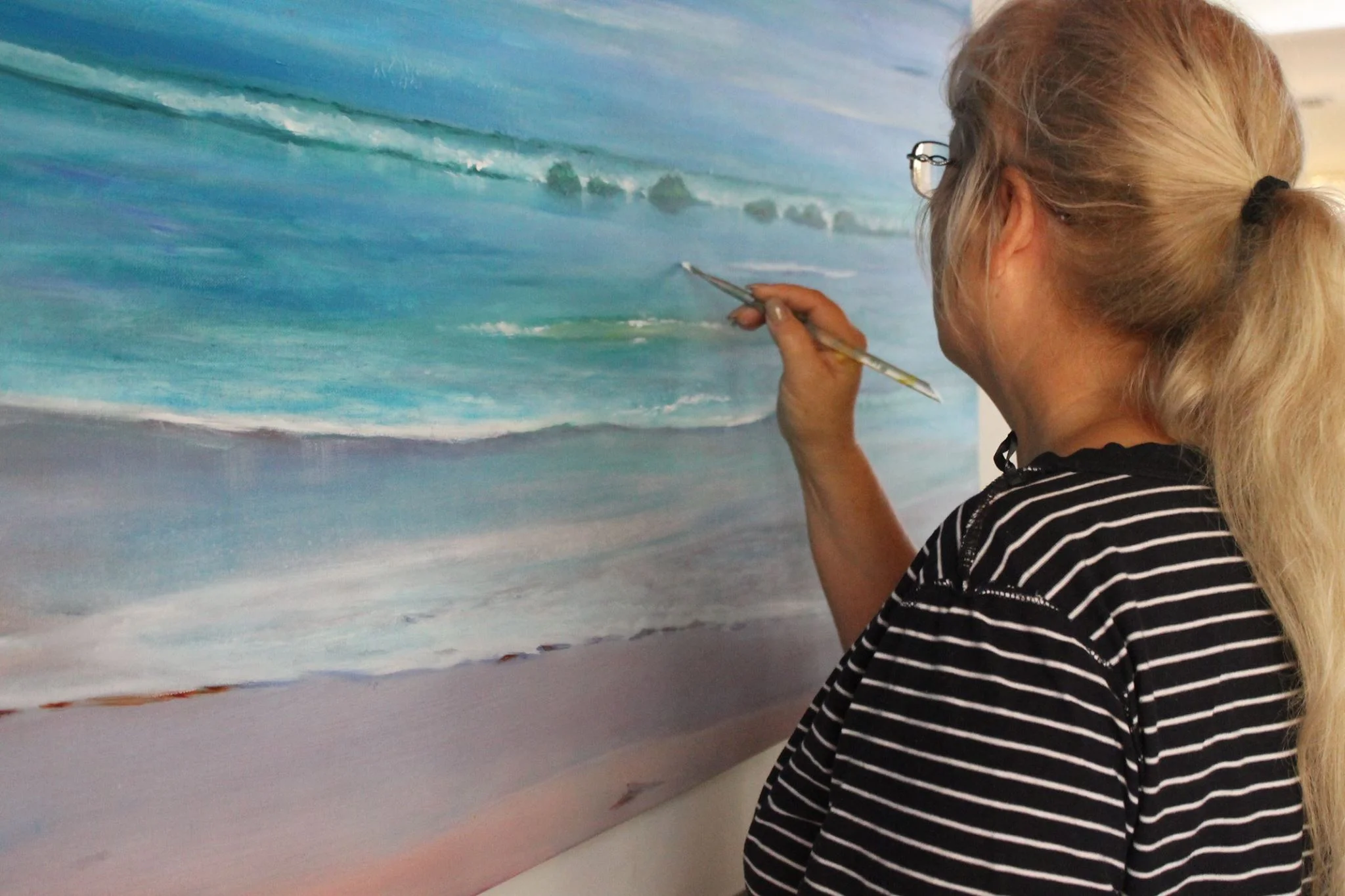 paintingwoman.jpg