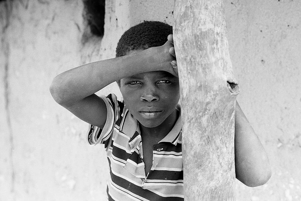 Kuito | Minolta Dynax 7, Minolta AF 50mm F1.4, Kodak Tmax 100