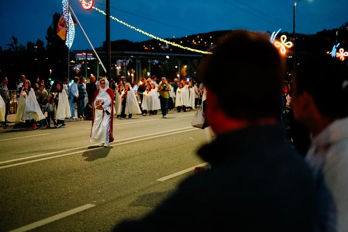 Fuji X-Pro1 , XF 35mm f/1.4 , 1/125 , f/1.4 , ISO 2500