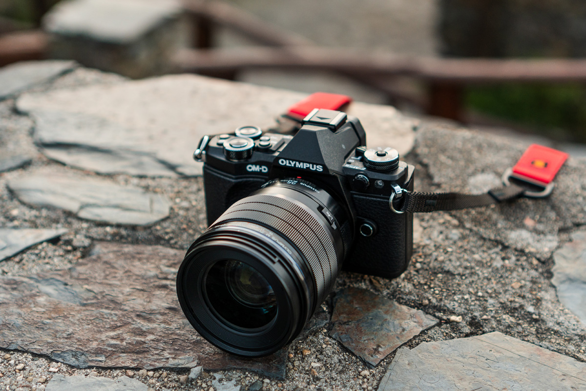 The Olympus E-M5 II with the m.Zuiko 25mm f/1.2 Pro lens