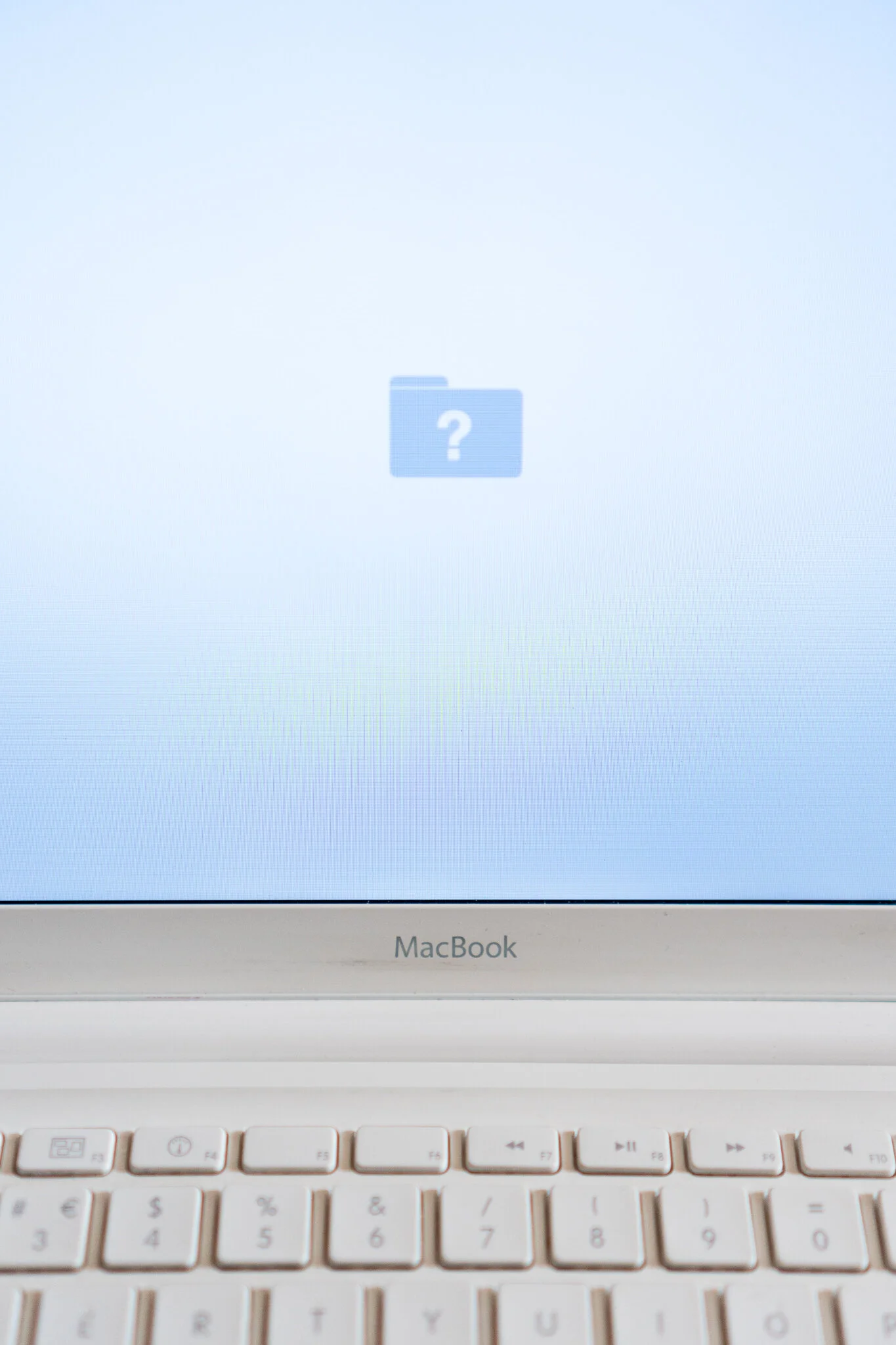 MacBook or iPadPro 3.jpg