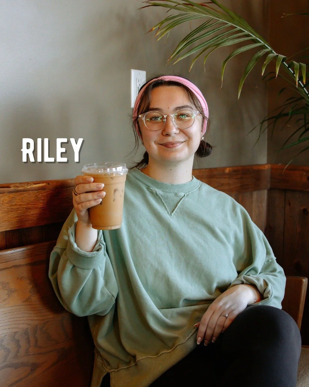 🎉 Barista Highlight + Birthday Shoutout! 🎉
If you’ve been to either Cabin lately, you’ve likely been greeted by Riley’s calm energy behind the counter! ☕✨
Riley just celebrated her second year at Cabin and TODAY is her birthday?