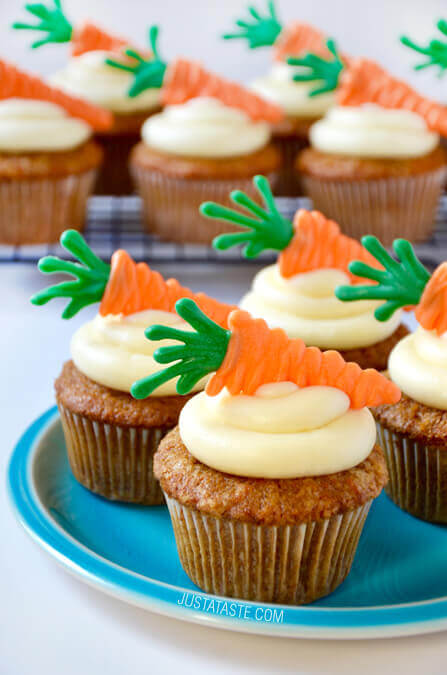 moist-carrot-cupcakes-cream-cheese-frosting-1.jpg