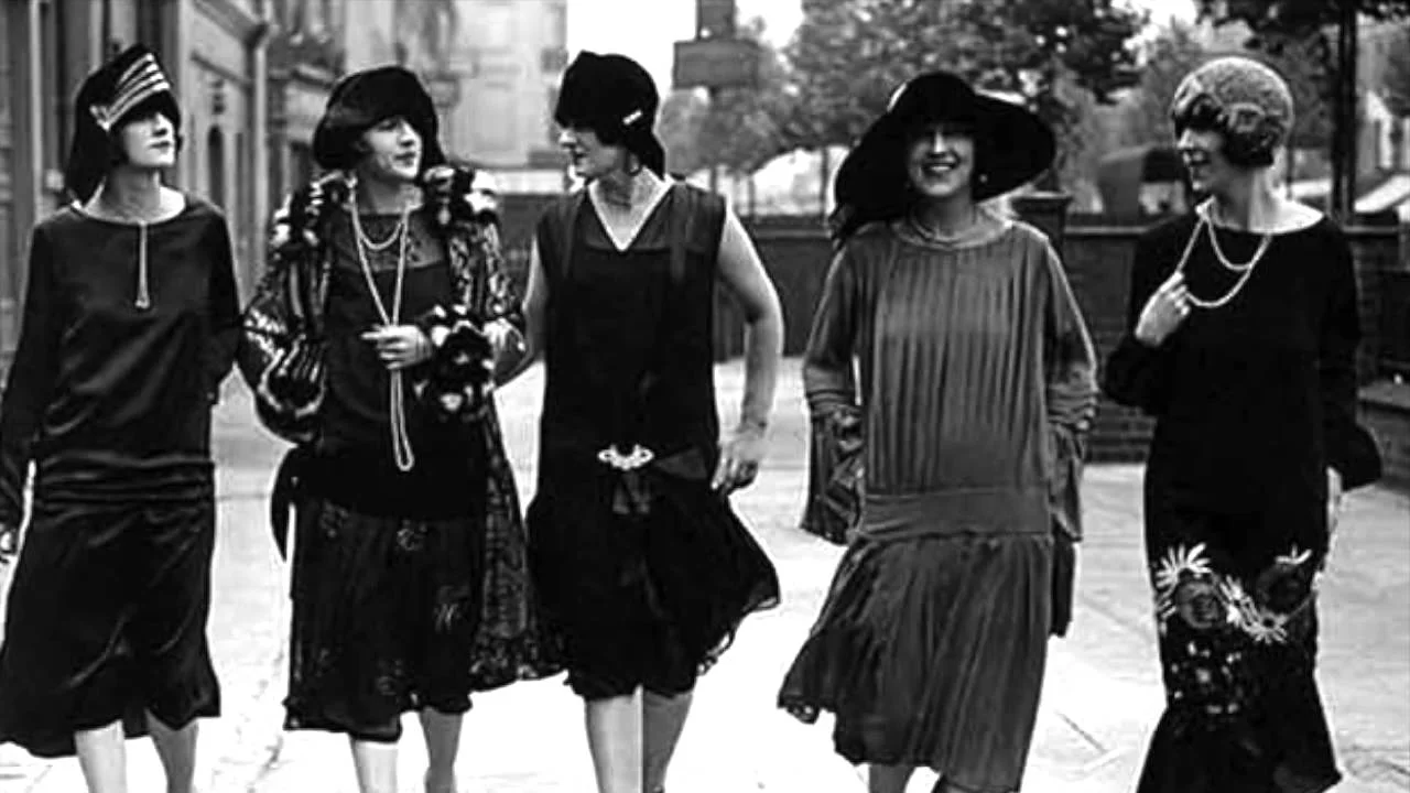 1920s Modern Women