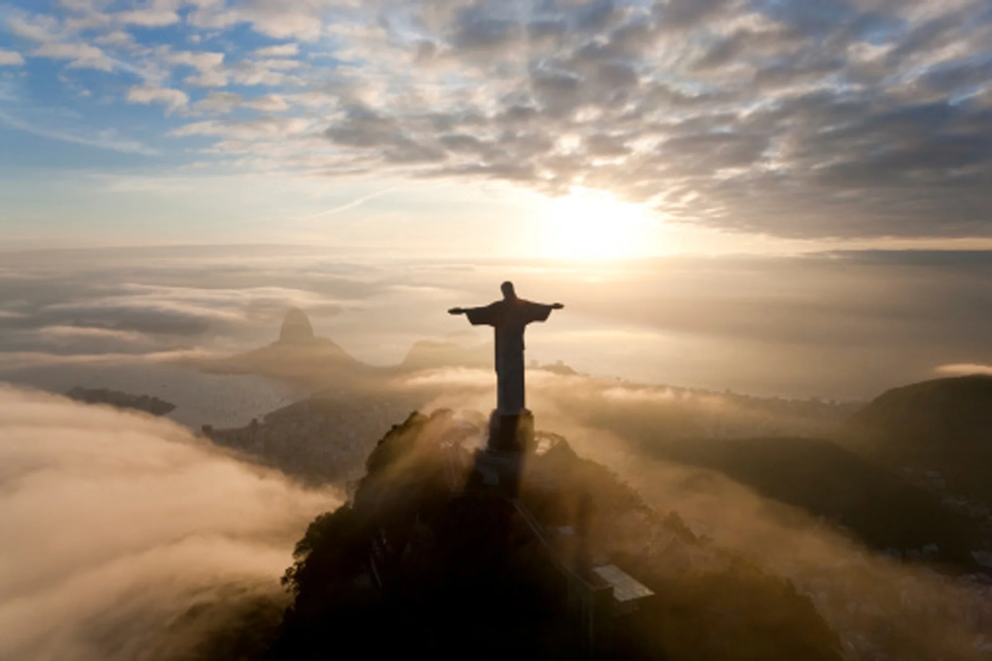 Art Deco Statue: Christ the Redeemer - Rio, Brazil — Art Deco Style