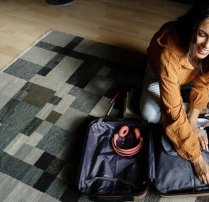 The Case for Making Travel BYOB (Bring Your Own Blanket), and Why This On-Sale Barefoot Dreams One Is My New Jet-Setting BFF