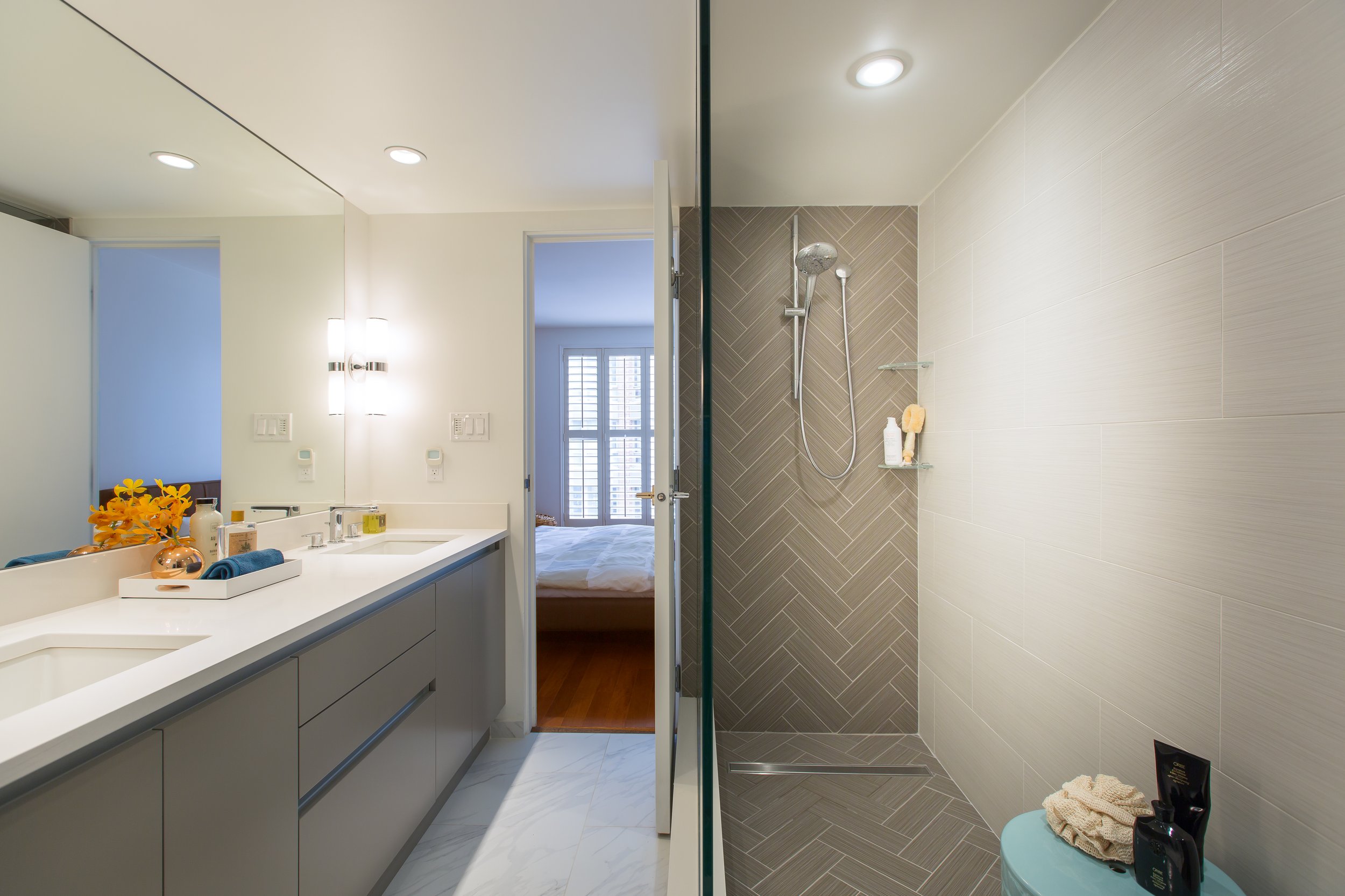 11 Tips for a Successful Condo Bathroom Renovation - Articulated Design ...