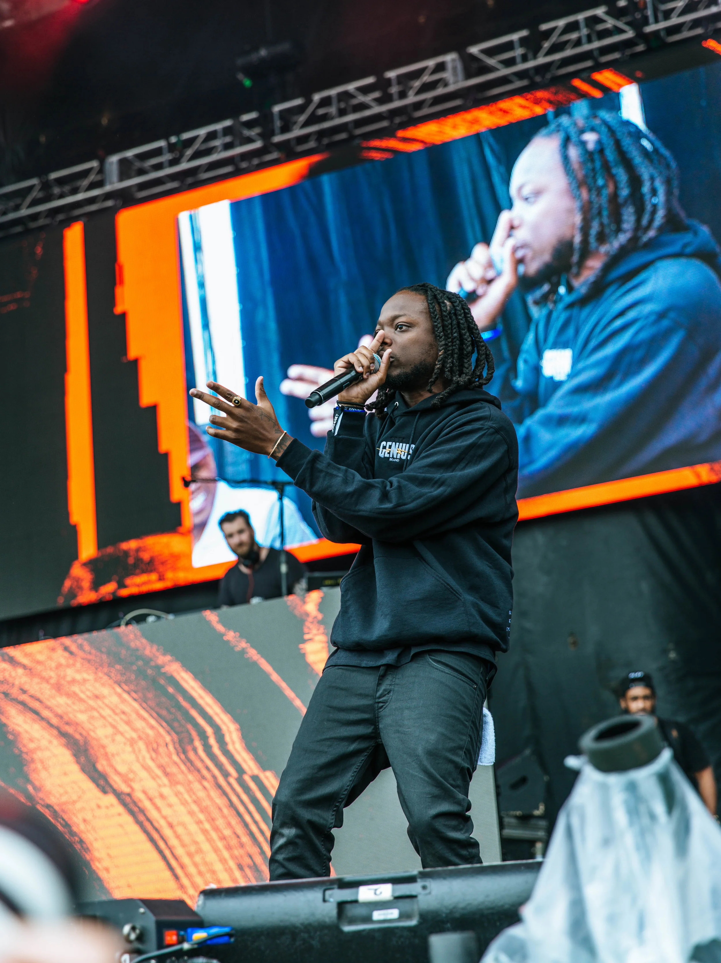 oswin benjamin (5.28.17)