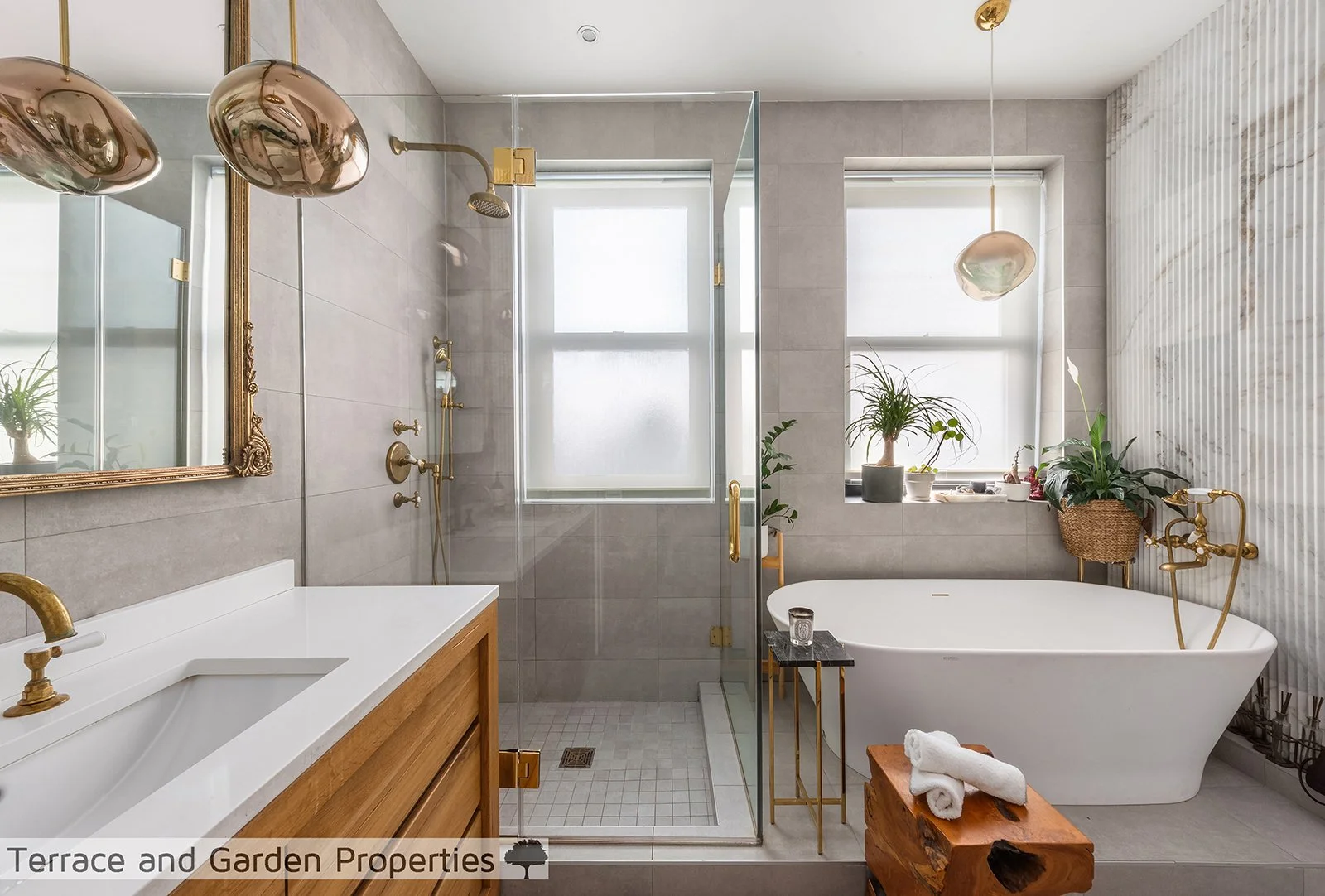 14- DSC06378_MEDIUM RES.jpg