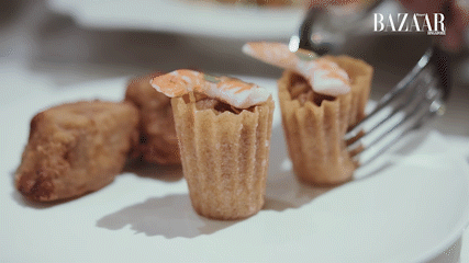 HB - Violet Oon 02.gif