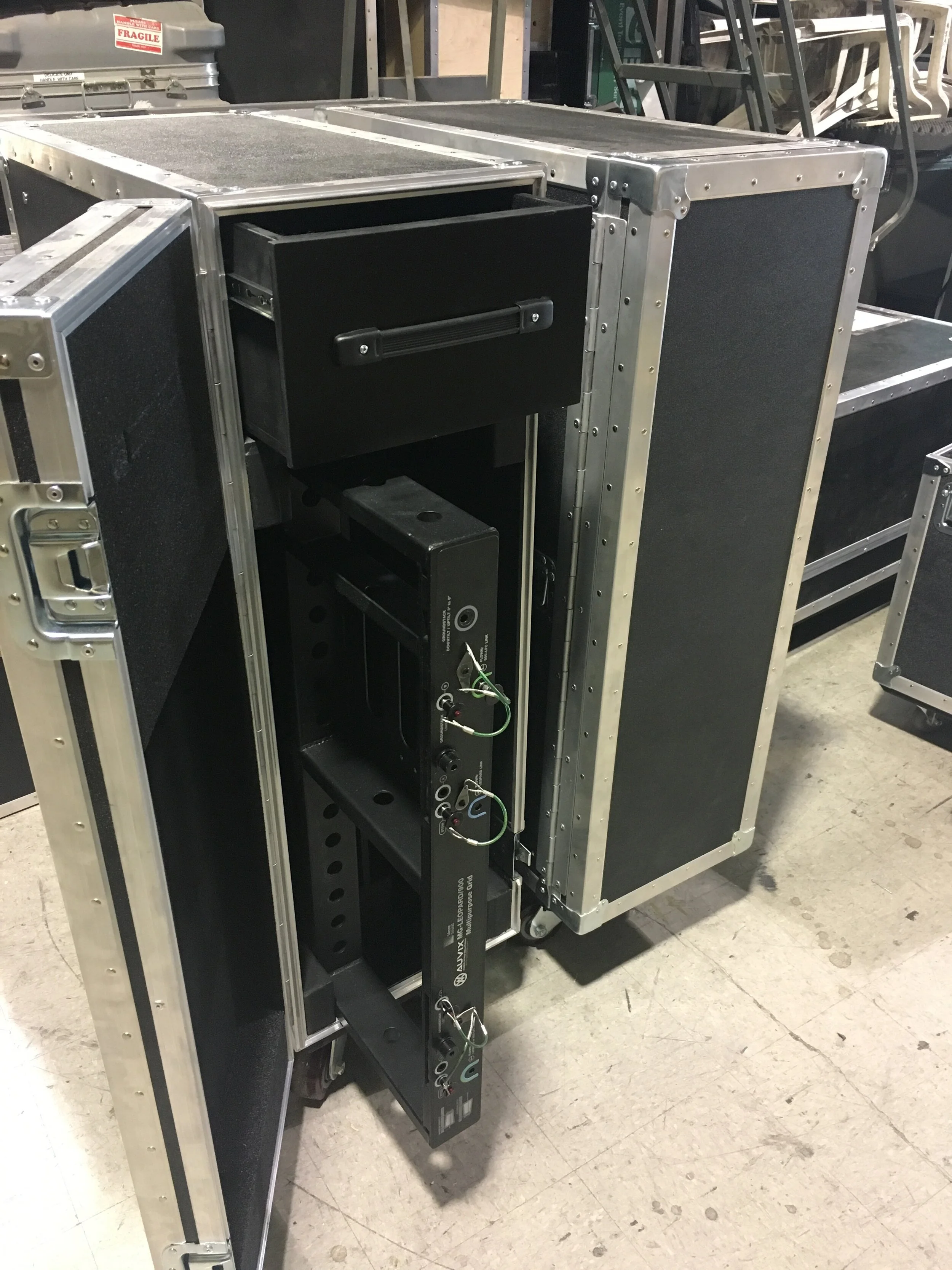 (OC-10170) Meyer Sound Leopard 900 Grid x2