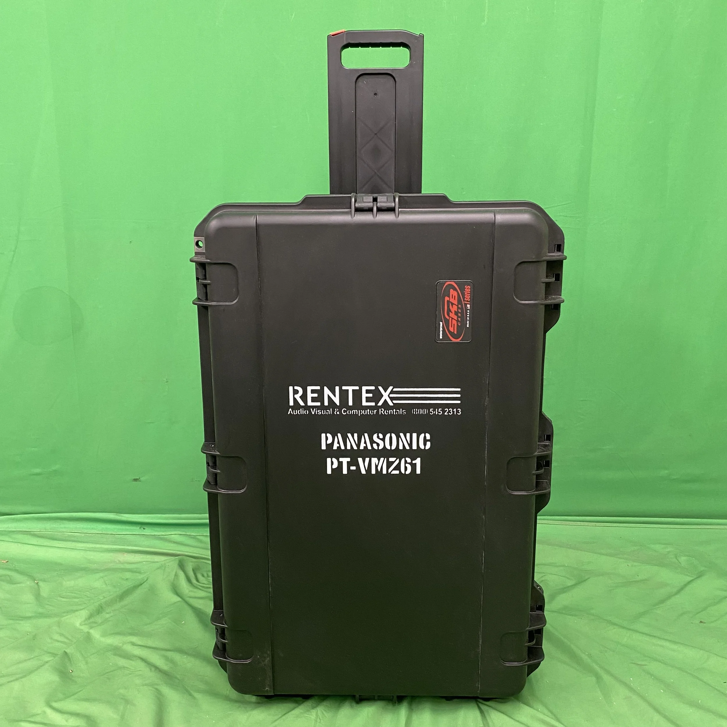 Panasonic PT-VMZ61 Projector (OC-11169)