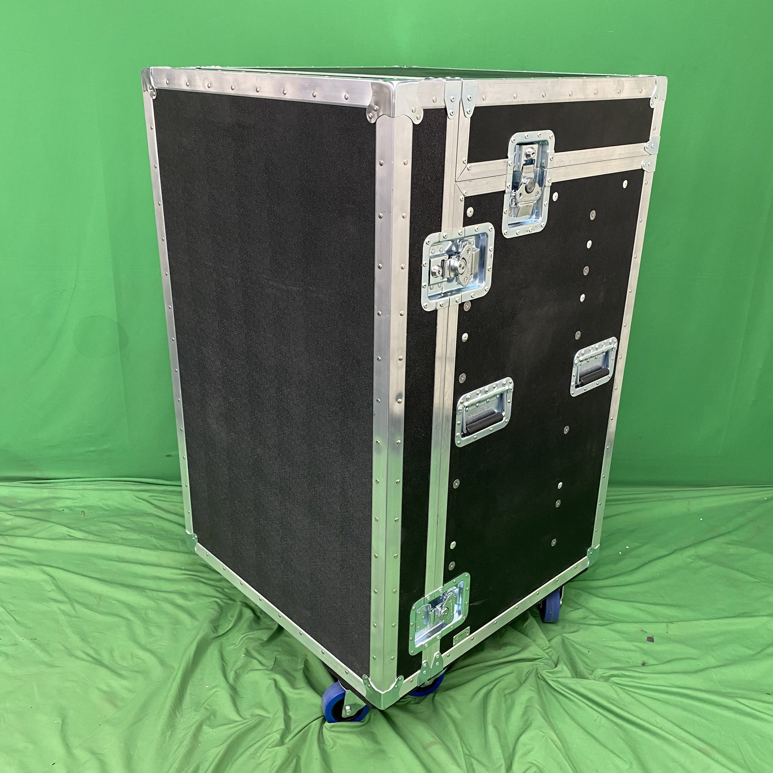 #9 - Touring Workbox - 5 Drawer (OC-11162)