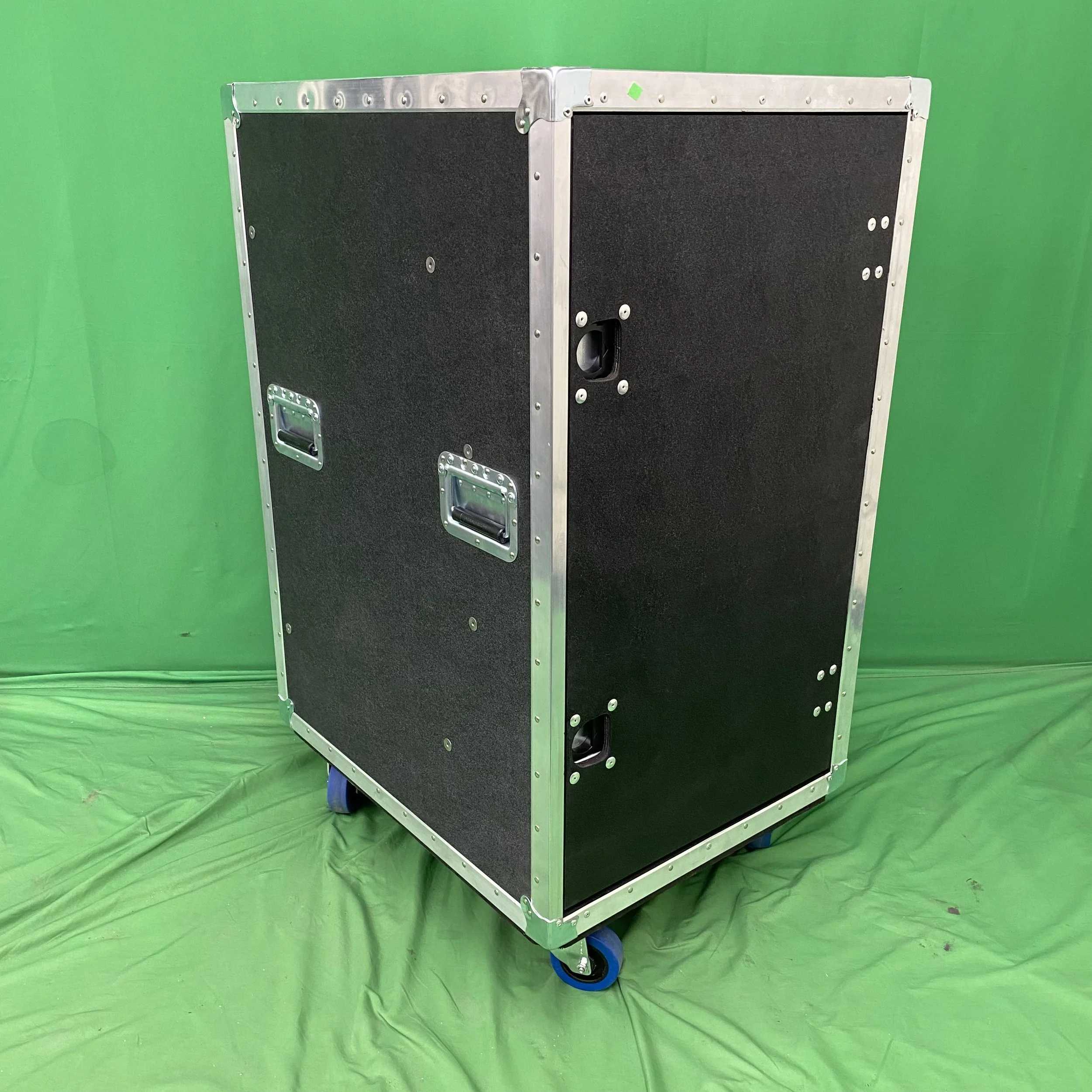 #1 - 20ru Air Flow Pocket Door Rack 22in RxR (OC-11156)