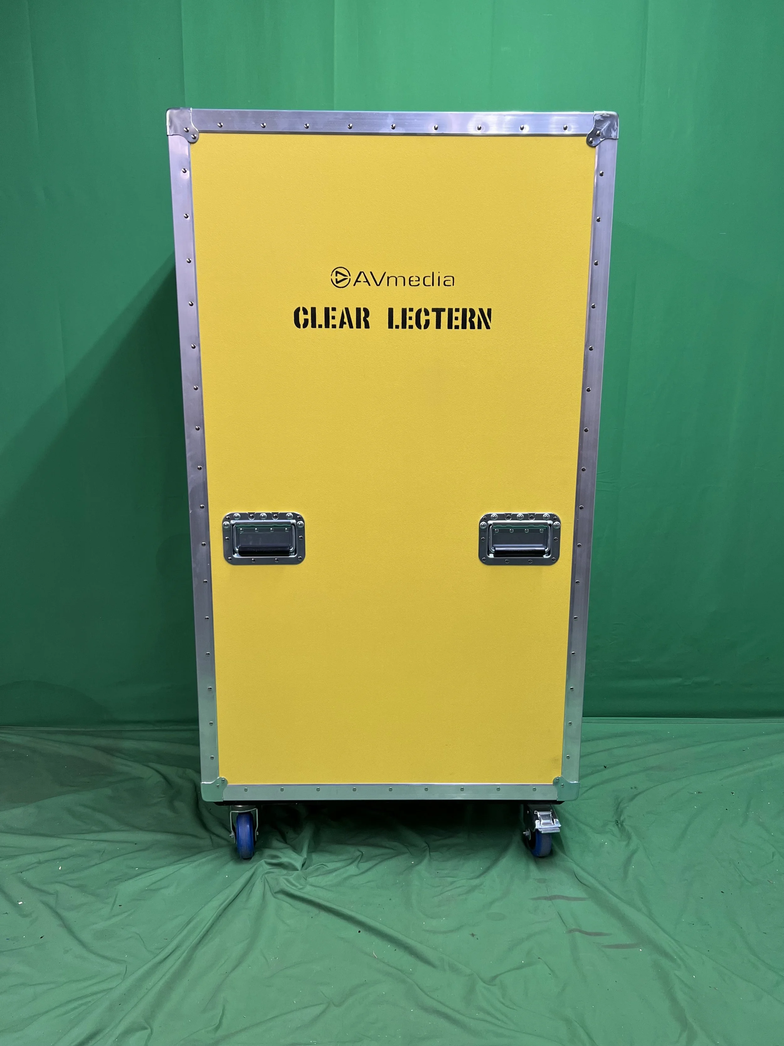 #2 - Clear Lectern Podium Case (OC-11131)