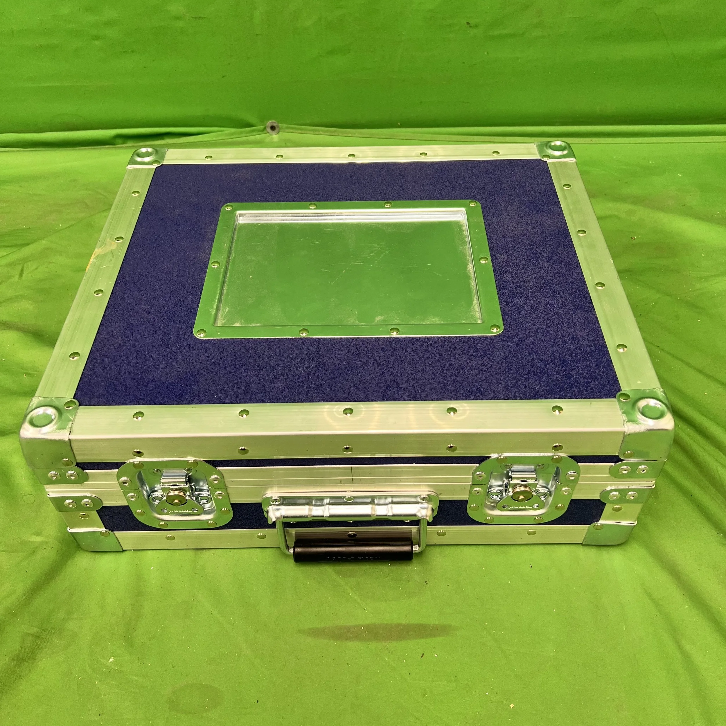 Listen Tech LT-803 FM Transmitter (OC-20011)
