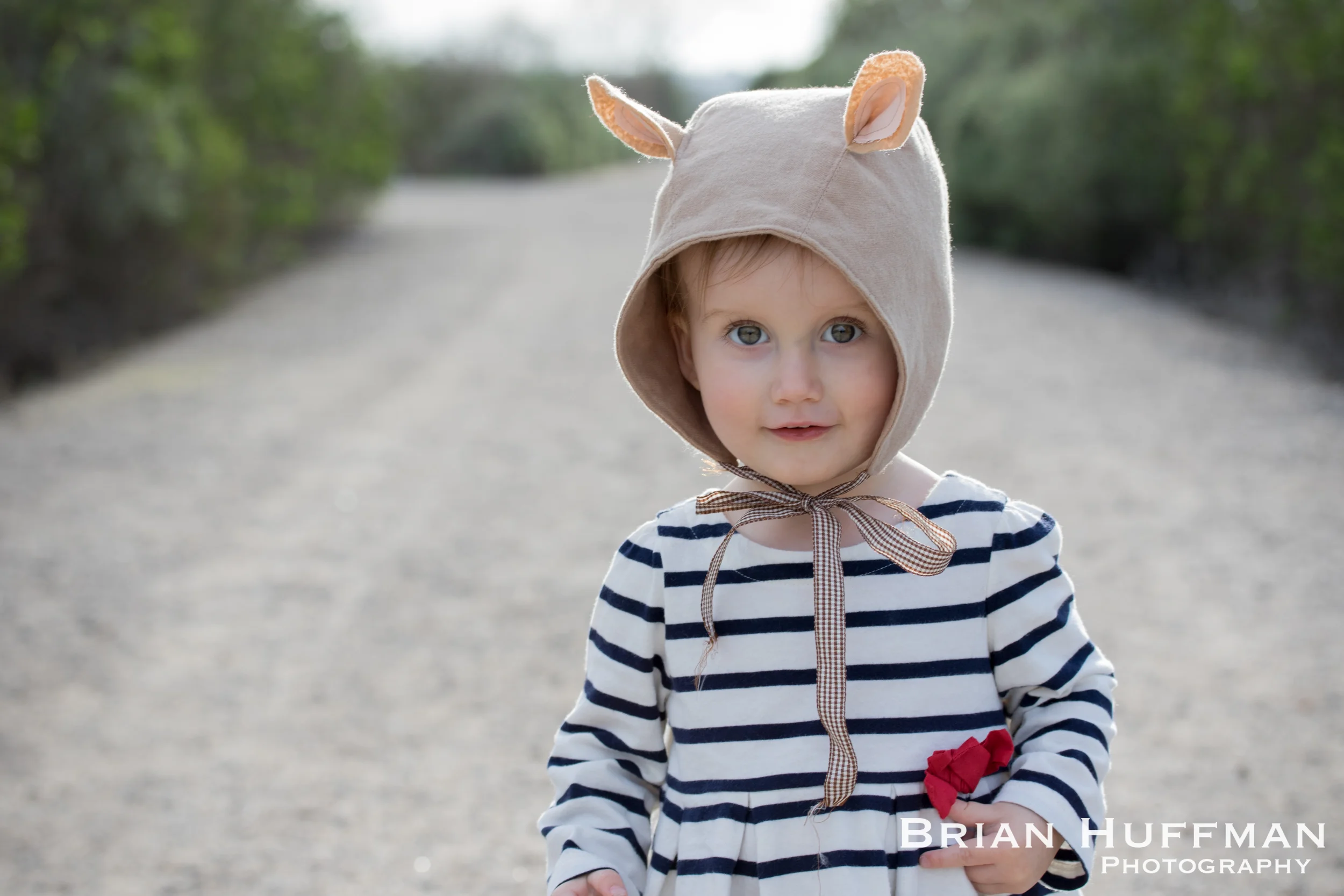 1/400, f/4.5, ISO 100 This photo and the close crop below show the quality of the bokeh in a portrait that is a little further away. The bokeh is very pleasing and, again, there is a very nice transition from the areas that are in focus to the areas that are out of focus. You can also see how circular it is all the way out to the corners.