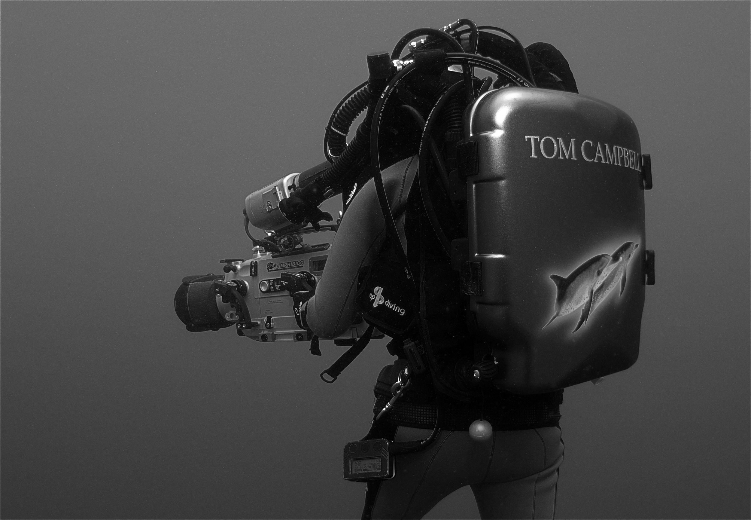 Tom filming with the Sony F900 in the Amphibico housing.