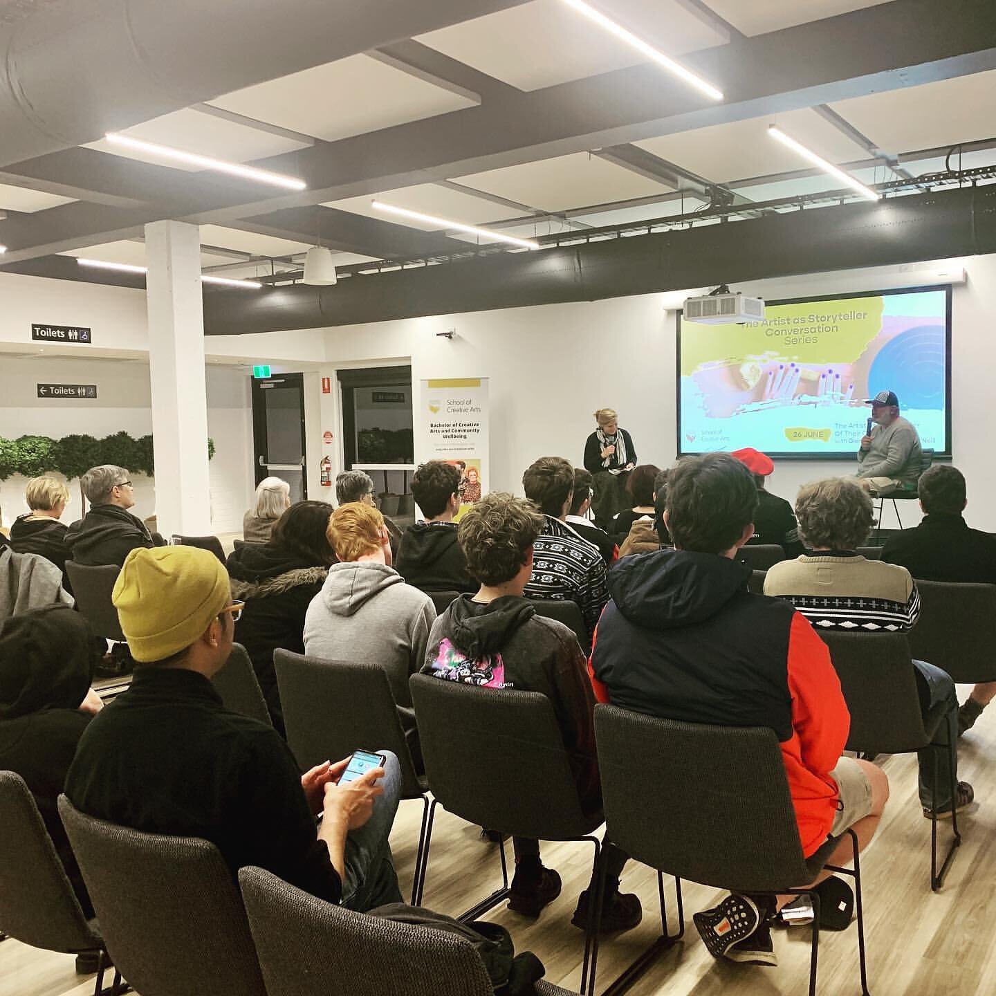 Loved chatting with Glen Mackie tonight - jump on board with these free conversation series.. from now until Thursday at @usqsoca 

repost&bull; @usqsoca 

Tonight the first talk in the Artist as Storyteller conversation series was with Torres Strait