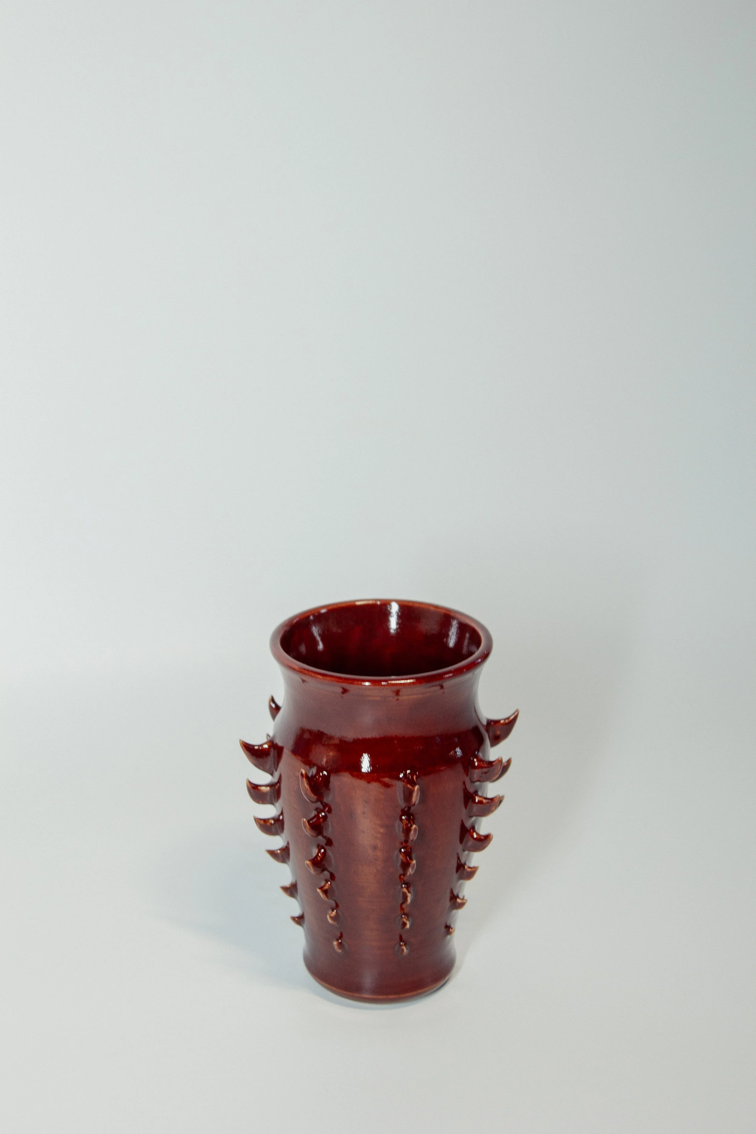 VineFruitinRed_White2.jpg