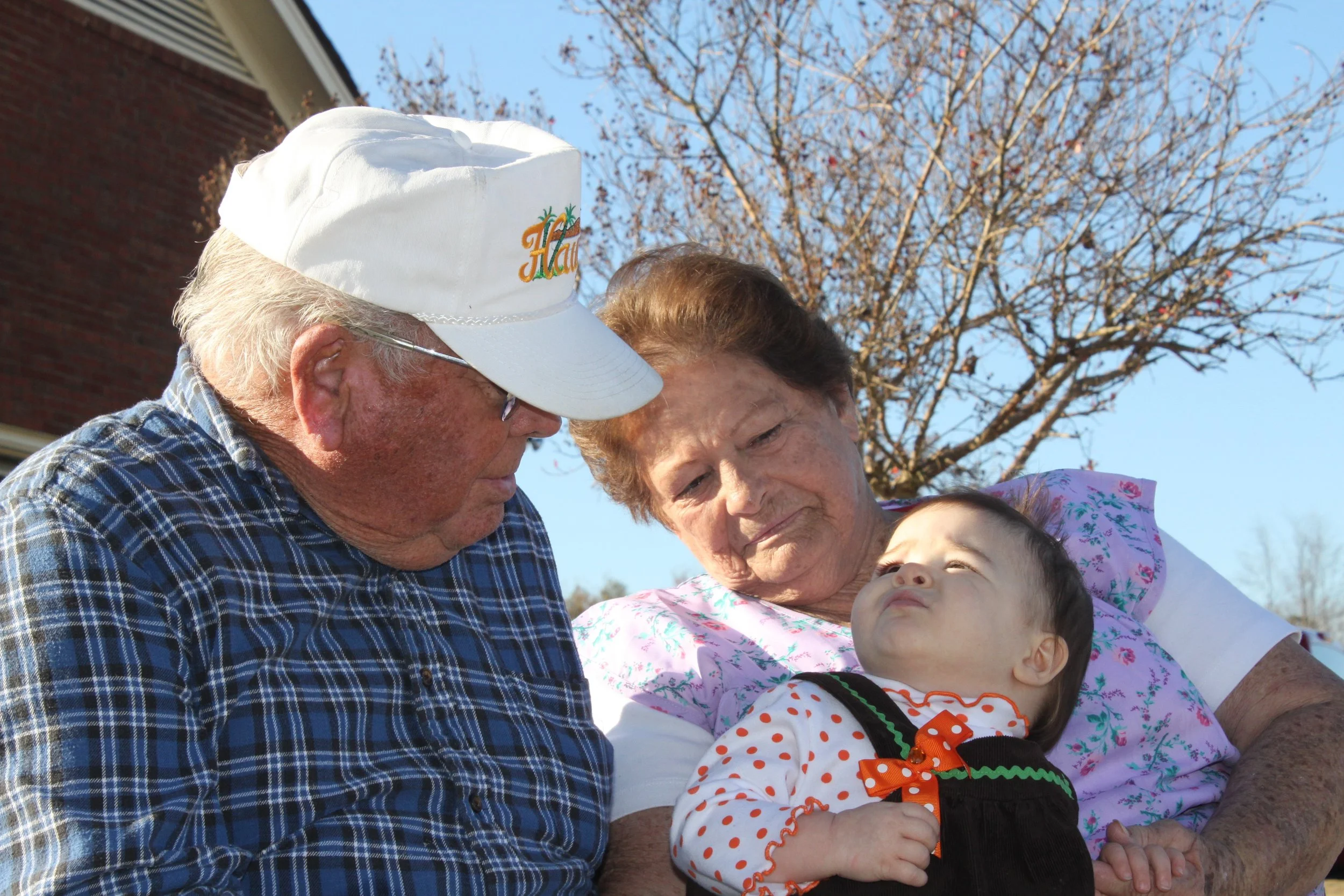 Emma, Pa & Grandma - 7.jpg