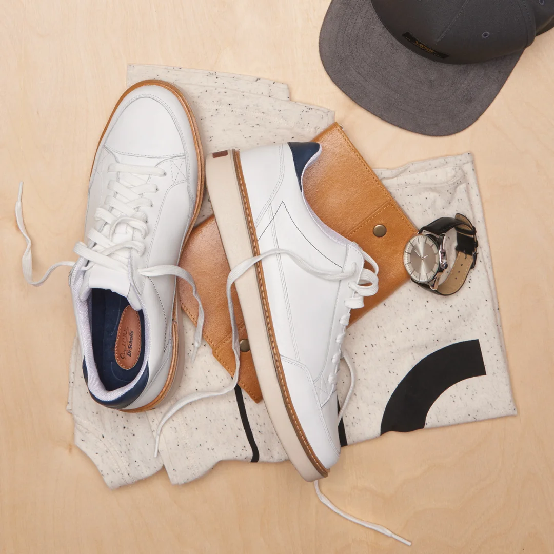 3.8_TrentFlatlay_SM.jpg