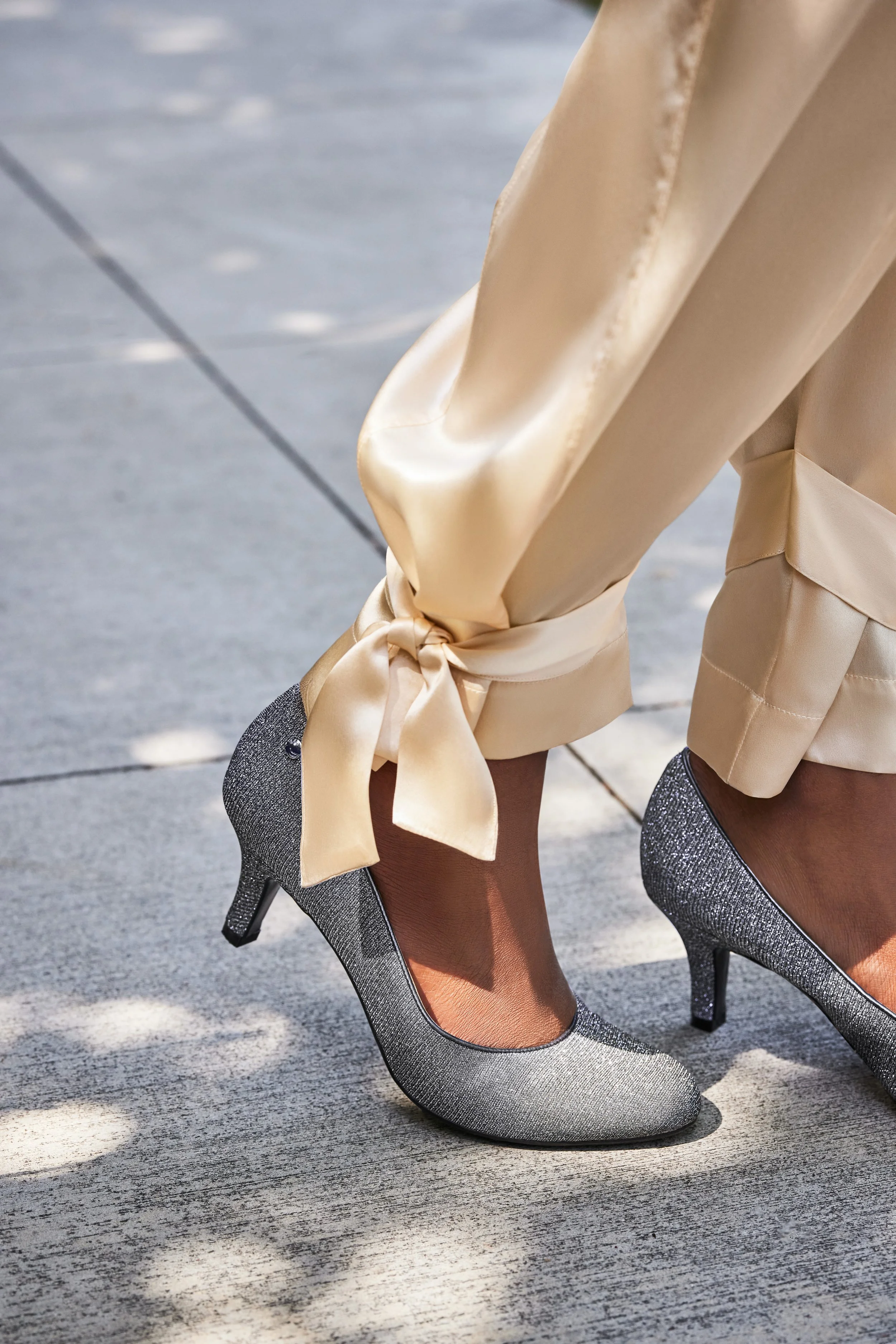 05_LS_Fall23_Parigi_Pink_Pewter_239.jpg