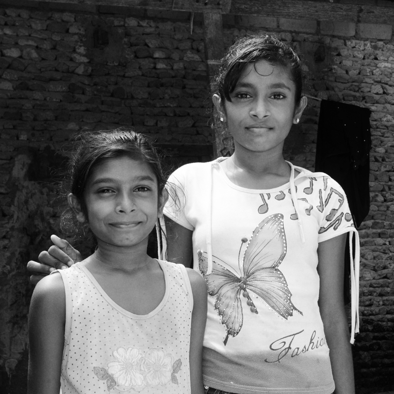 Sisters, Hithadhoo