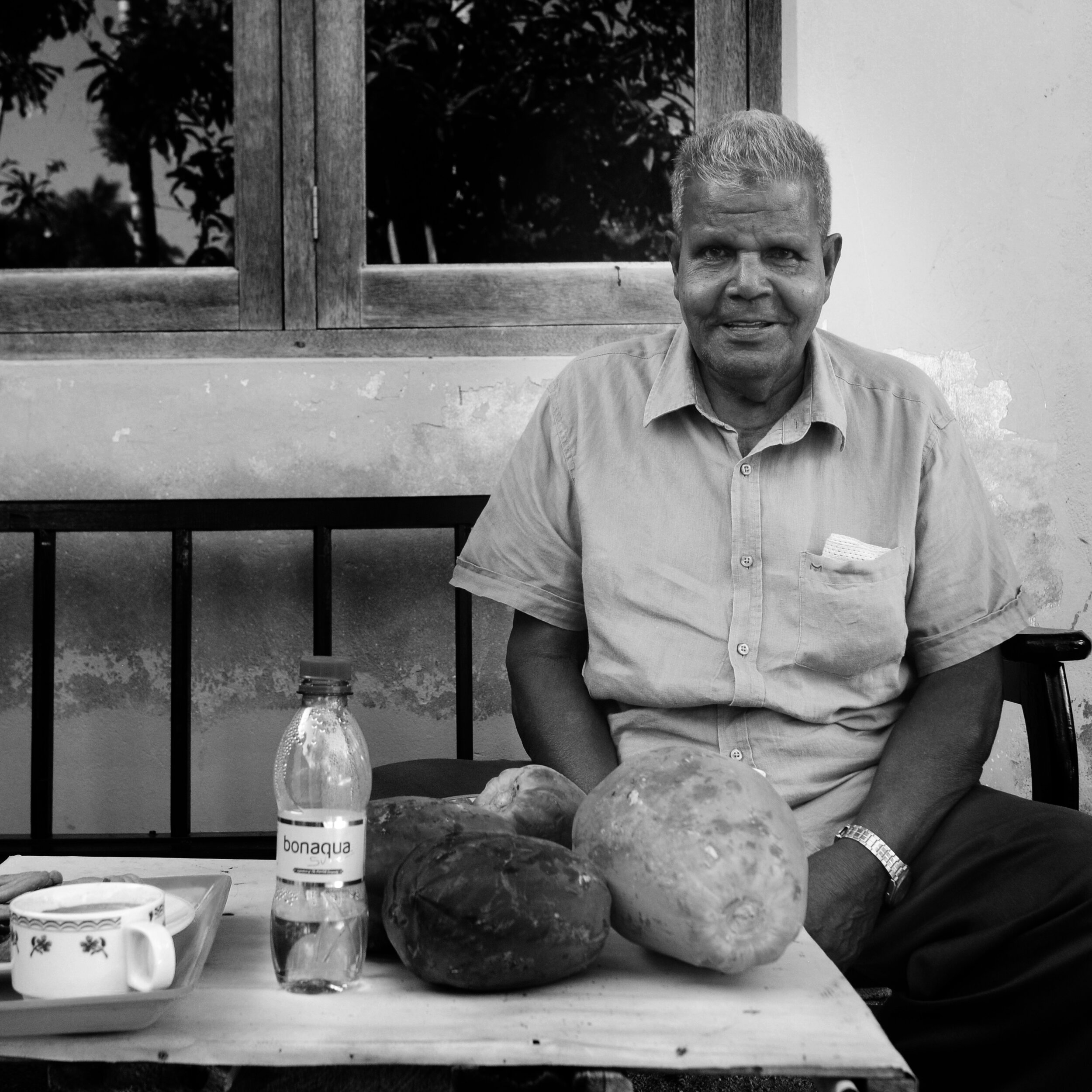 Uncle, Fonadhoo