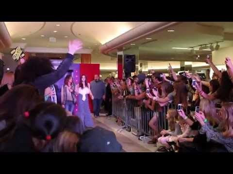 The Andrew Charles and Steven Tyler Fashion Show at Macy's!